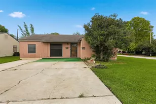 1419 Silverdale St, Houston, TX 77029 - Photo 12