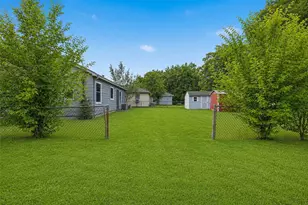 1419 Silverdale St, Houston, TX 77029 - Photo 6