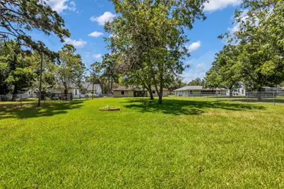 1900 Wright Boulevard, Baytown, TX 77520 - Photo 2