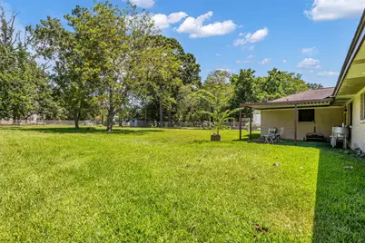1900 Wright Boulevard, Baytown, TX 77520 - Photo 4
