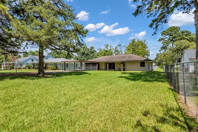 1900 Wright Boulevard, Baytown, TX 77520 - Photo 6