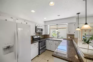 6815 River Ml Dr, Spring, TX 77379 - Photo 10