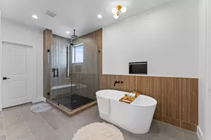 1122 W 17th St, Houston, TX 77008 - Photo 26