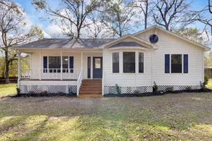 1006 Franconia Dr, Conroe, TX 77316 - Photo 1