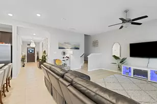 4510 Red Yucca Dr, Baytown, TX 77521 - Photo 6