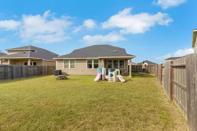 4510 Red Yucca Drive, Baytown, TX 77521 - Photo 28
