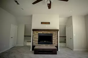 221 Caroline Trl, Anahuac, TX 77514 - Photo 20