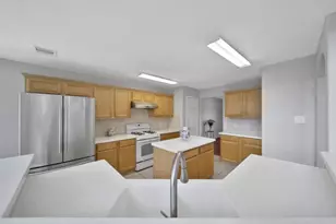 14127 Fox Creek Park Dr, Houston, TX 77083 - Photo 8