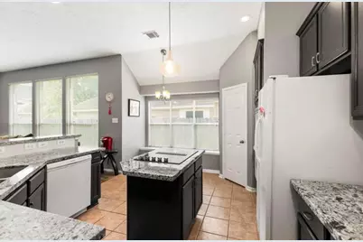3827 Shady Breeze Drive, Houston, TX 77082 - Photo 4