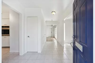 1833 Saxony Lane, Houston, TX 77058 - Photo 4