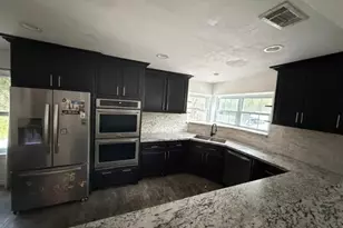727 Angelina Dr, Conroe, TX 77302 - Photo 20