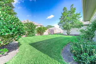 3705 Canterbury Park Dr, Pearland, TX 77584 - Photo 36