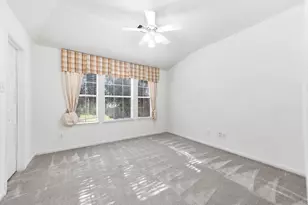 3705 Canterbury Park Dr, Pearland, TX 77584 - Photo 30