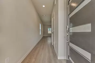 7727 Bergamot Circle, Magnolia, TX 77354 - Photo 6