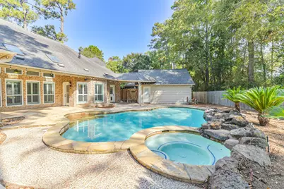 27 Hornsilver Place, The Woodlands, TX 77381 - Photo 8