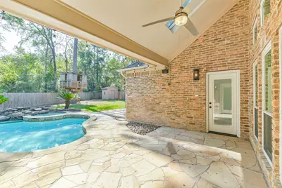 27 Hornsilver Place, The Woodlands, TX 77381 - Photo 4