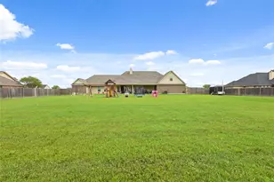 4502 Landon Ln, Baytown, TX 77523 - Photo 40