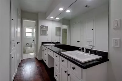 5985 Inwood Drive, Houston, TX 77057 - Photo 12