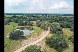 10309 Co Rd 1, Hallettsville, TX 77964 - Photo 34