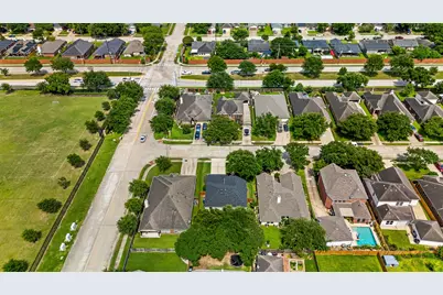 2111 Pinecreek Pass Lane, Katy, TX 77449 - Photo 40