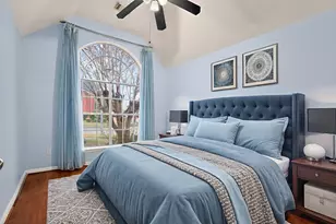 12530 Meadowglen Dr, Meadows Place, TX 77477 - Photo 28