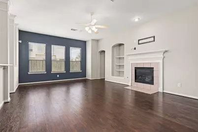 7611 Waterlilly Lane, Pearland, TX 77581 - Photo 2