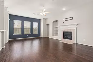 7611 Waterlilly Ln, Pearland, TX 77581 - Photo 2