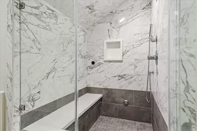 10106 Meadow Lake Lane, Houston, TX 77042 - Photo 30