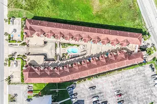 7312 Seawall Blvd, Galveston, TX 77551 - Photo 48