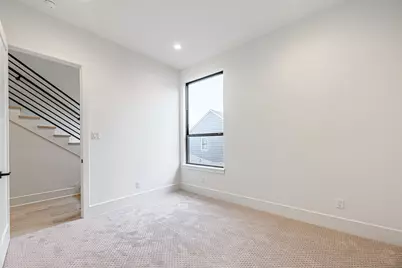 1104 W 9th Street, Houston, TX 77007 - Photo 18