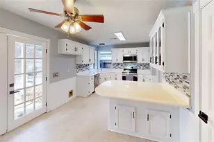 22403 Hollybranch Dr Dr, Tomball, TX 77375 - Photo 6