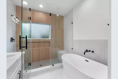 4802 Elysian Street #E, Houston, TX 77009 - Photo 14