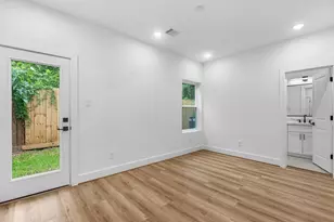 4802 Elysian St, Houston, TX 77009 - Photo 16