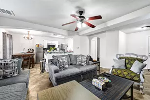 7826 Dairy View Ln, Houston, TX 77072 - Photo 4