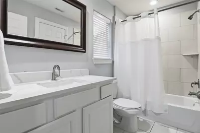 11119 Sherwood Forest Glen Drive, Houston, TX 77043 - Photo 24