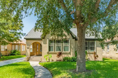 4910 Wharton Drive, Galveston, TX 77551 - Photo 2