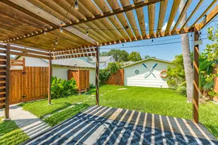 4910 Wharton Dr, Galveston, TX 77551 - Photo 22