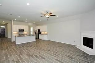 14103 Ash Mountain Ln, Conroe, TX 77384 - Photo 6