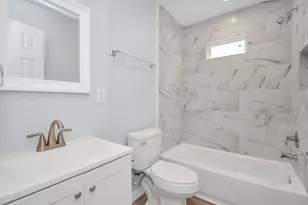 8595 Parkway Dr, Houston, TX 77088 - Photo 18