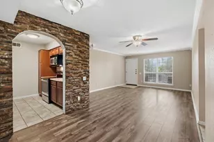 1860 White Oak Dr, Houston, TX 77009 - Photo 12
