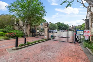 1860 White Oak Dr, Houston, TX 77009 - Photo 1