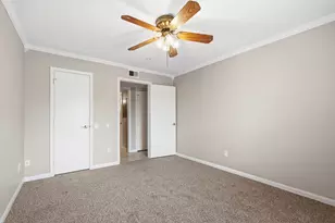 1860 White Oak Dr, Houston, TX 77009 - Photo 26