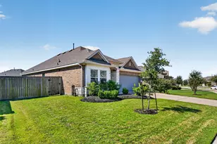 30007 Vallonea Oak, Fulshear, TX 77423 - Photo 4