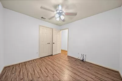 8421 Lawler Street, Houston, TX 77051 - Photo 26