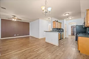 8421 Lawler St, Houston, TX 77051 - Photo 8
