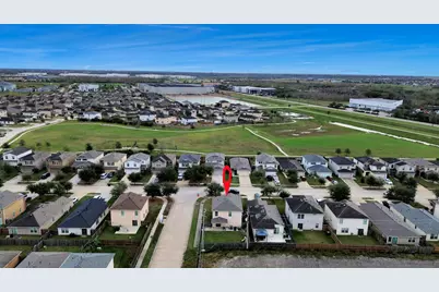 12102 Helvick Crescent Avenue, Houston, TX 77051 - Photo 36