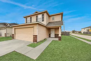 12102 Helvick Cres Ave, Houston, TX 77051 - Photo 2