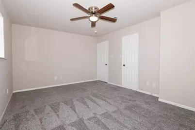 417 N Meinecke Street, Bellville, TX 77418 - Photo 36