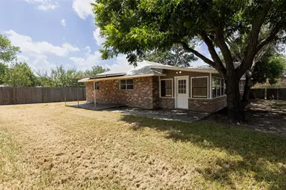 417 N Meinecke Street, Bellville, TX 77418 - Photo 48