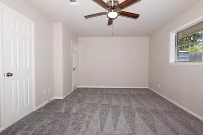 417 N Meinecke Street, Bellville, TX 77418 - Photo 30
